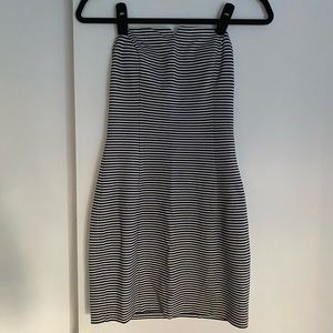 Club Monaco strapless dress